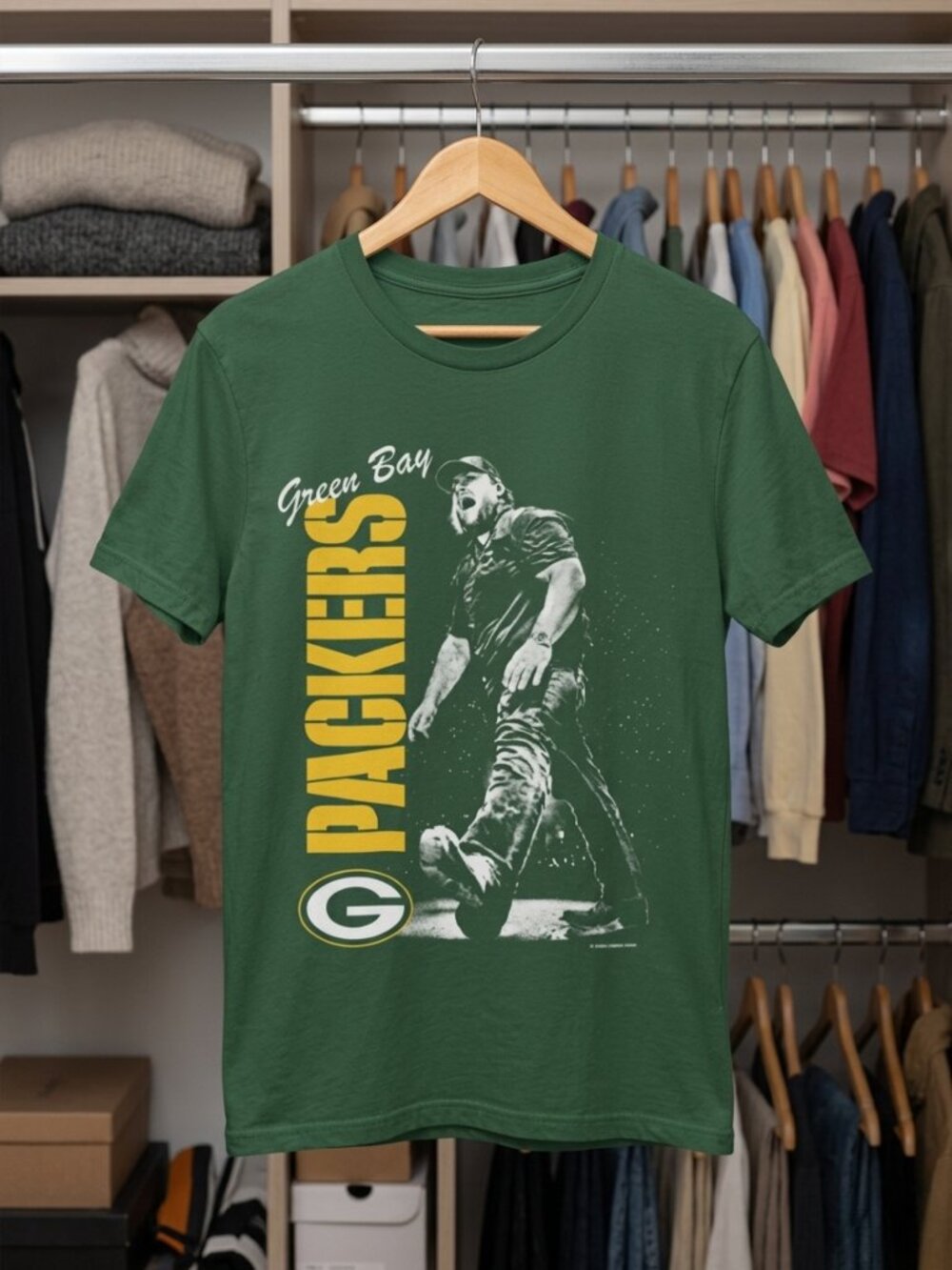 Green Bay Packers Vintage NFL Graphic Tee Retro Football Fan Shirt